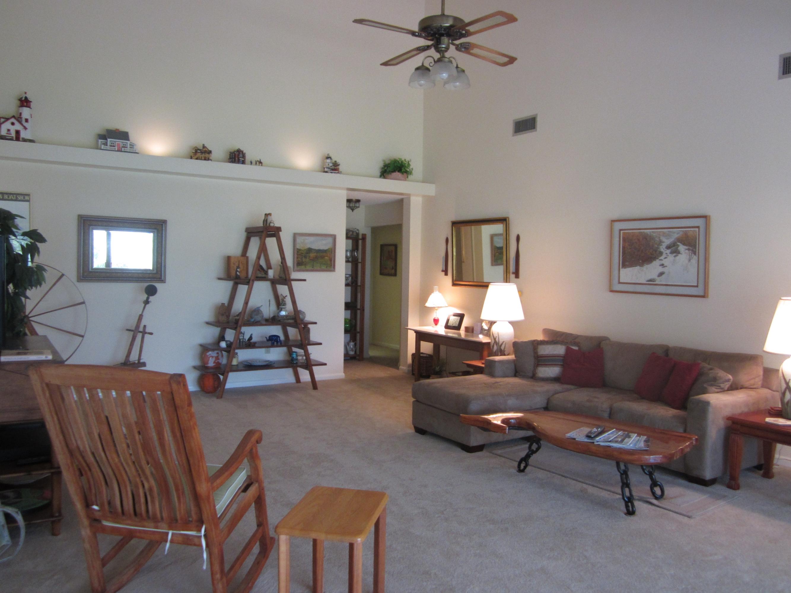 388 River Edge Road Jupiter, FL 33477 - Photo 2 of 29 IMG_1404