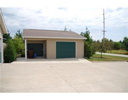 7980 Mercer Auglaize County Line Road New Bremen, OH 45869 - Photo 5 of 18