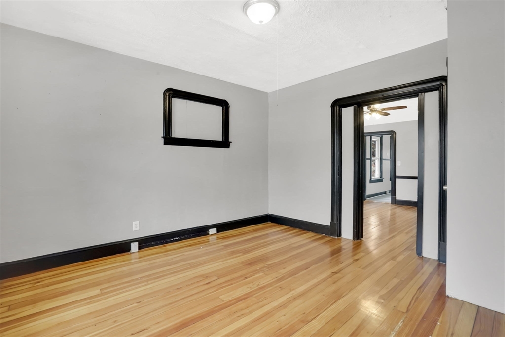 48-50 Dresden Street Springfield, MA 01109 - Photo 13 of 39