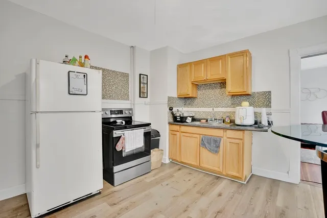 $449,900 | 48-50 Dresden Street, Springfield, MA 01109