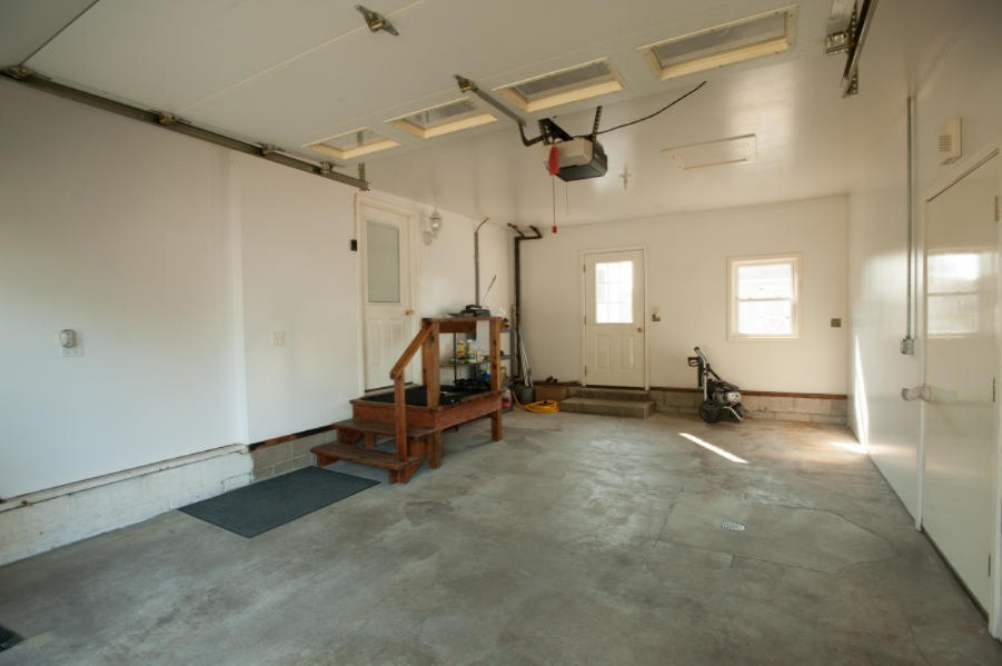 3680 West Polk Road Hart, MI 49420 - Photo 23 of 30 InsideGarage