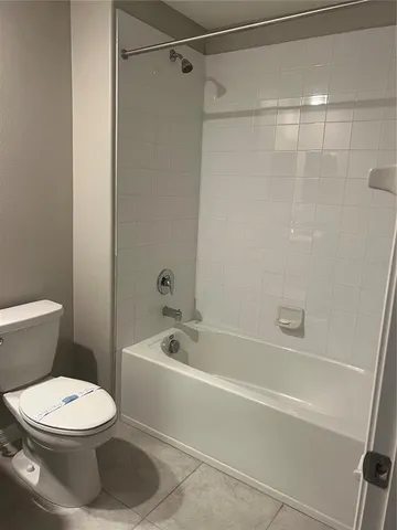 $2,300 | 9619 Mulberry Marsh Lane, Sun City Center, FL 33573