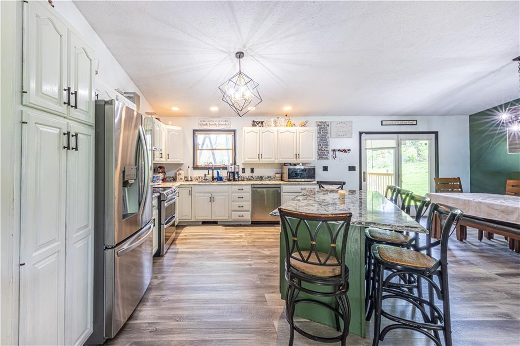 833 Edenborn Road McClellandtown, PA 15458 - Photo 11 of 25