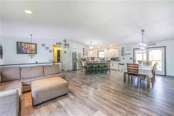 $339,900 | 833 Edenborn Road, McClellandtown, PA 15458
