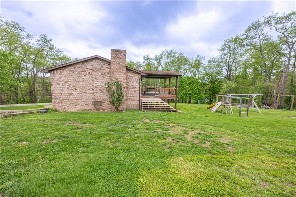 833 Edenborn Road McClellandtown, PA 15458 - Photo 6 of 25