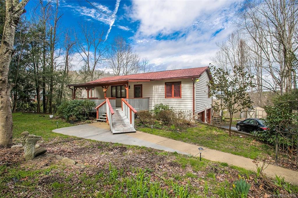 1024 Kilpatrick Road Hendersonville, NC 28739 - Photo 23 of 29 Gallery Image 23
