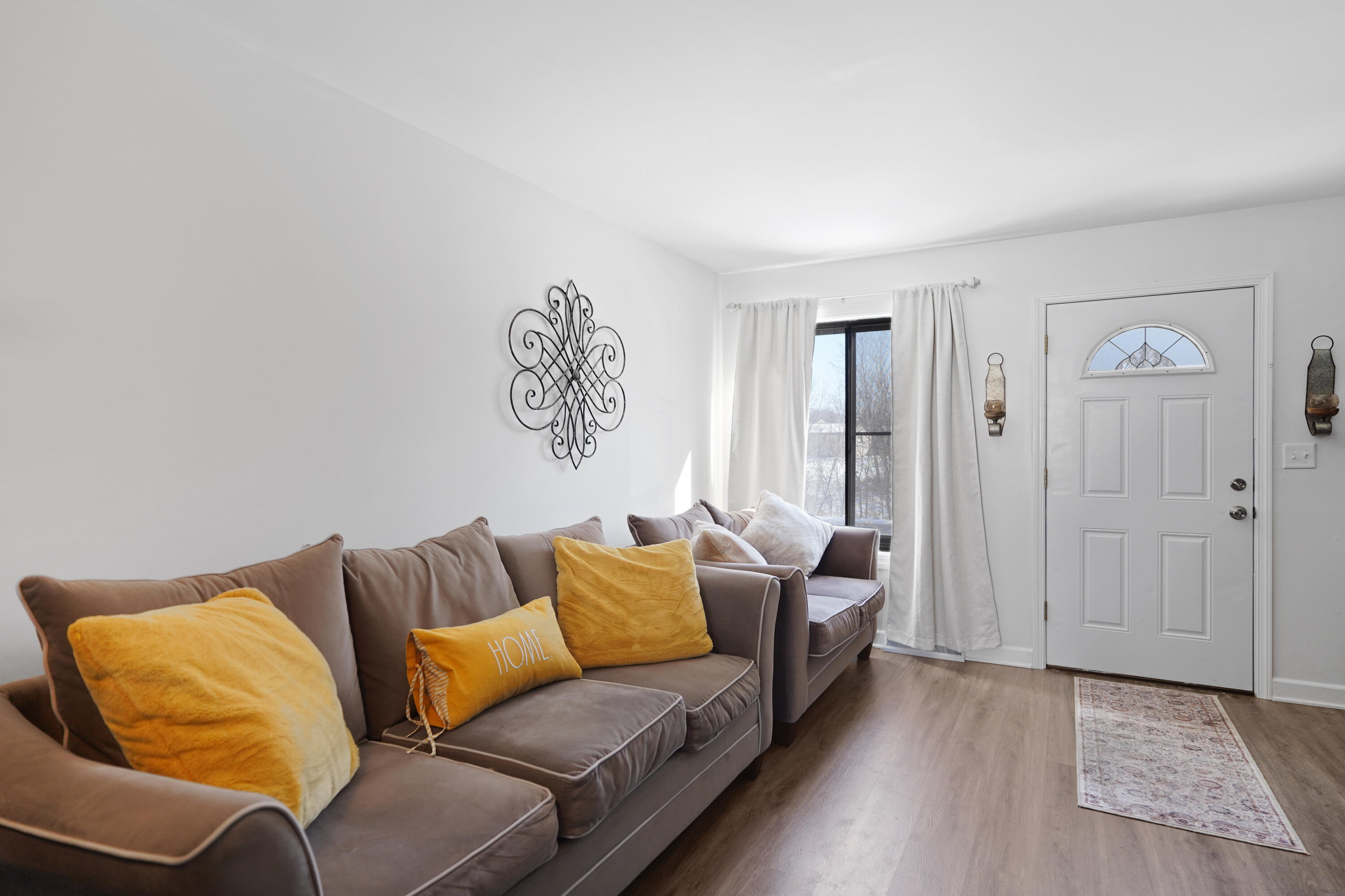 1429 Oakes Road, Unit 7 Mount Pleasant, WI 53406 - Photo 4 of 25 4