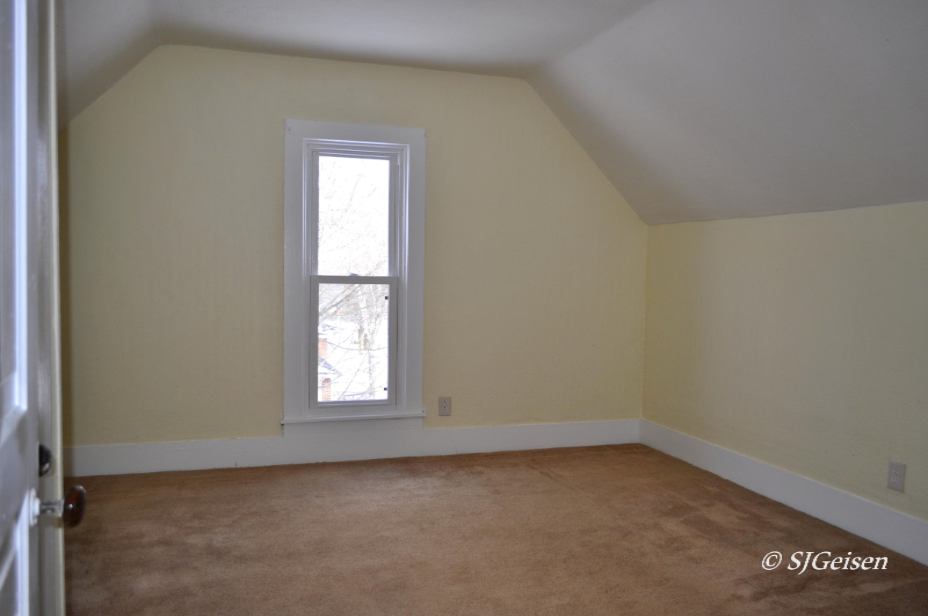 404 West High Street Belding, MI 48809 - Photo 11 of 14 High-11