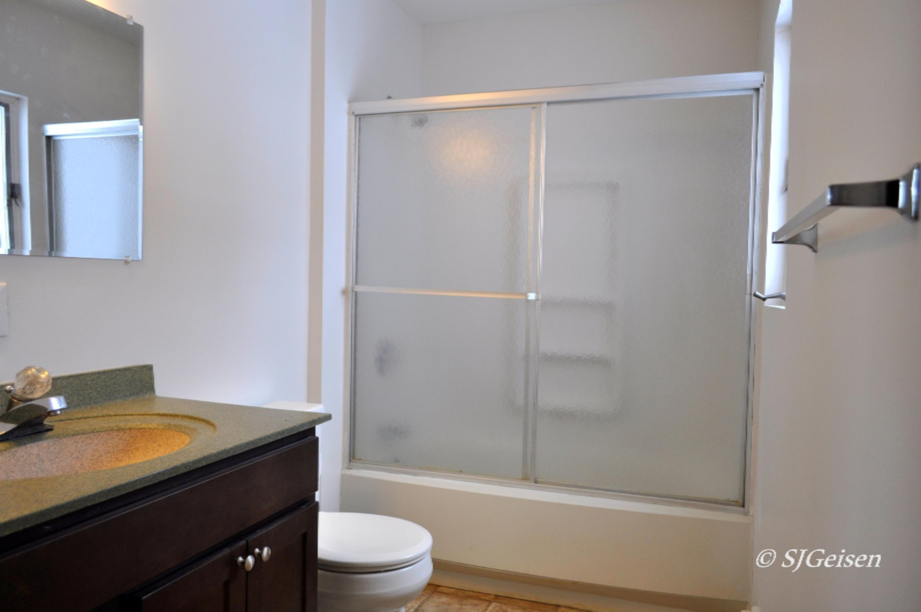 404 West High Street Belding, MI 48809 - Photo 7 of 14 High-7