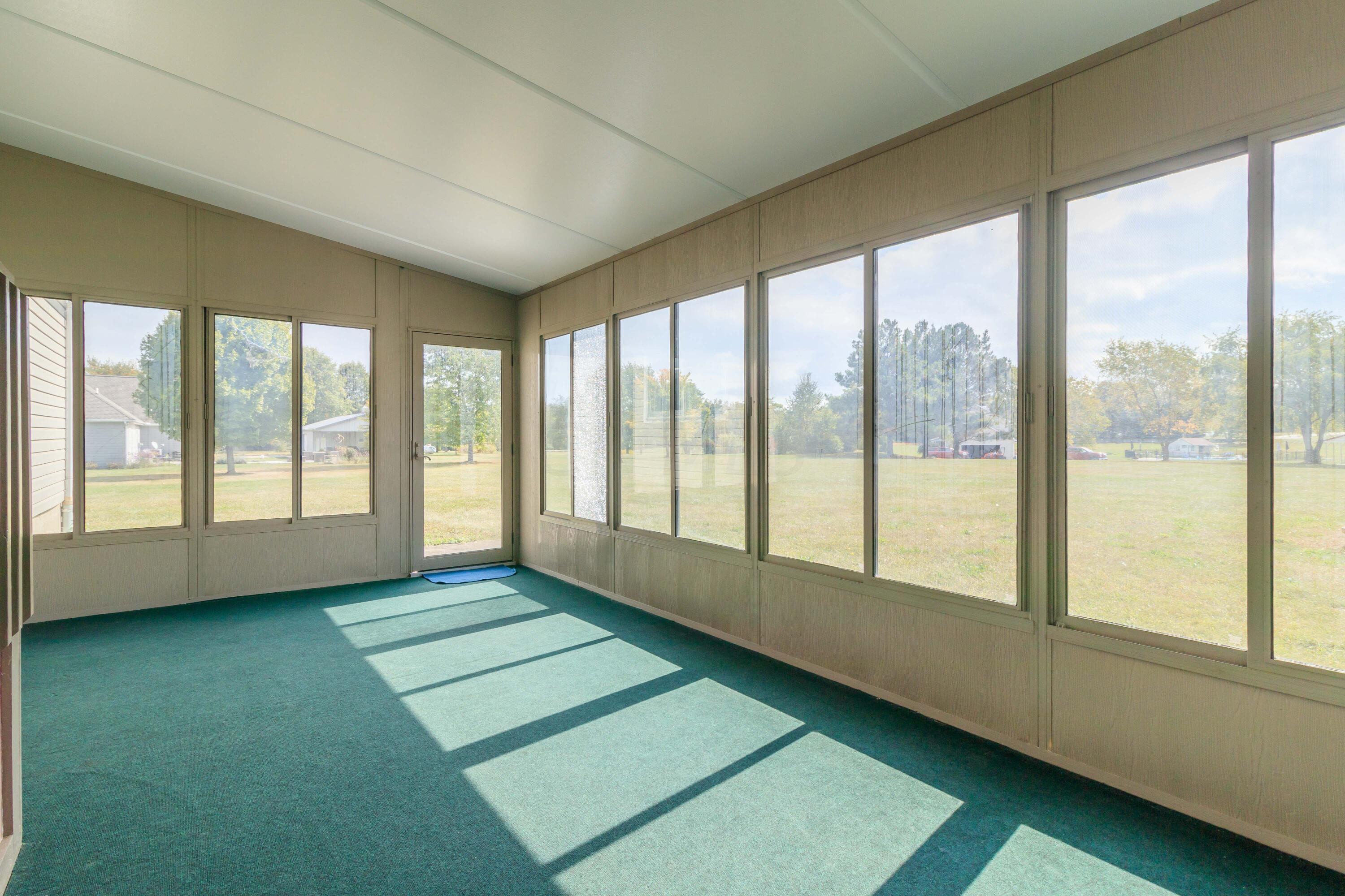 7667 Winchester Road Northwest Carroll, OH 43112 - Photo 45 of 65 Sunroom