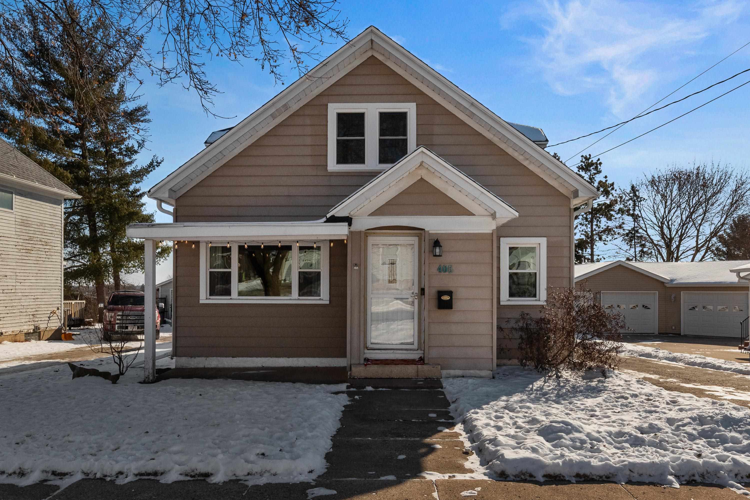 405 Rosendale Street Beaver Dam, WI 53916 - Photo 1 of 22