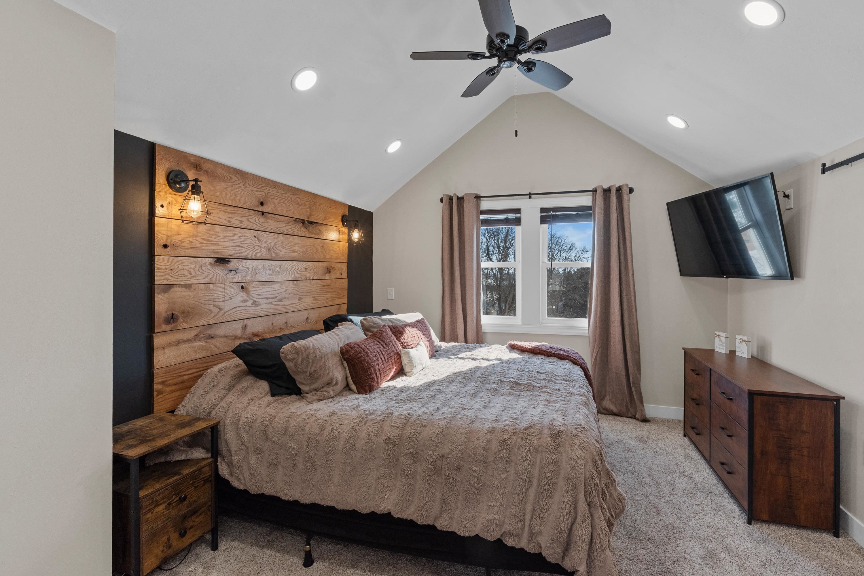 405 Rosendale Street Beaver Dam, WI 53916 - Photo 11 of 22