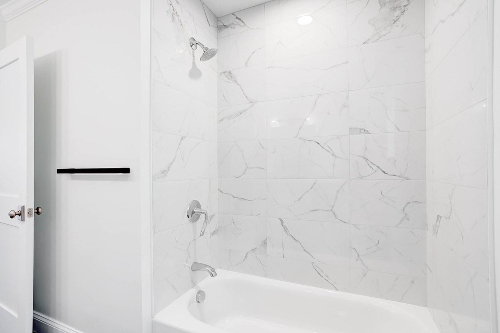5 John Carver Road Reading, MA 01867 - Photo 20 of 39 Gallery Image 20