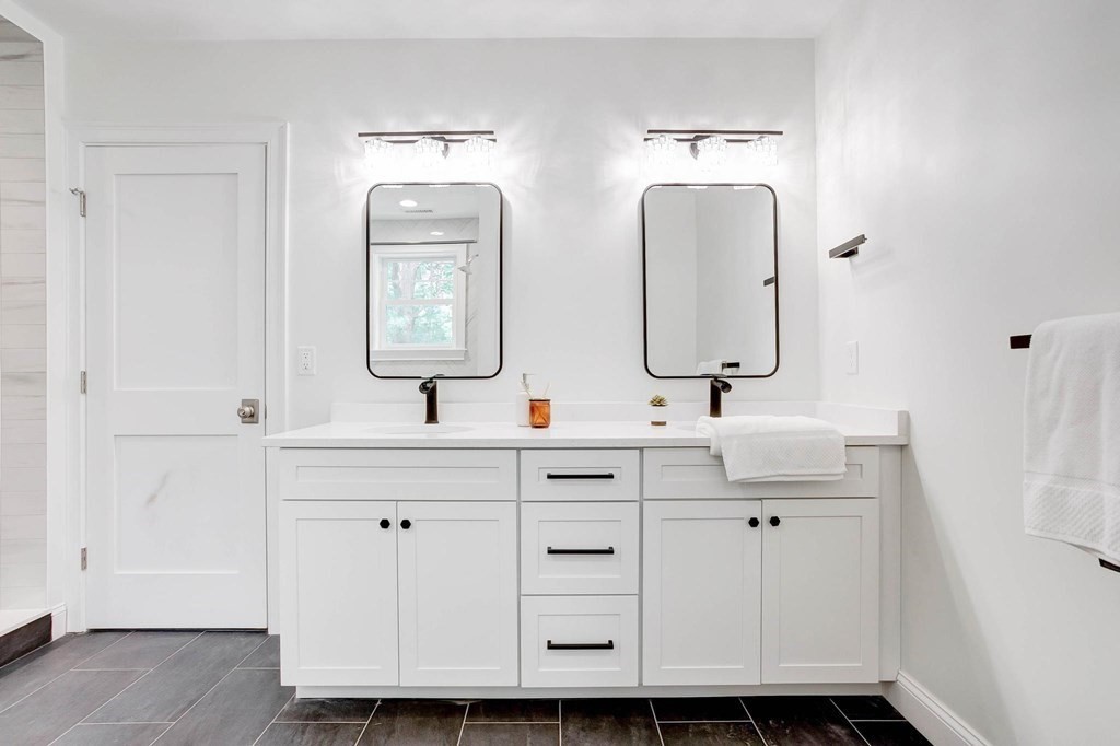 5 John Carver Road Reading, MA 01867 - Photo 24 of 39 Gallery Image 24