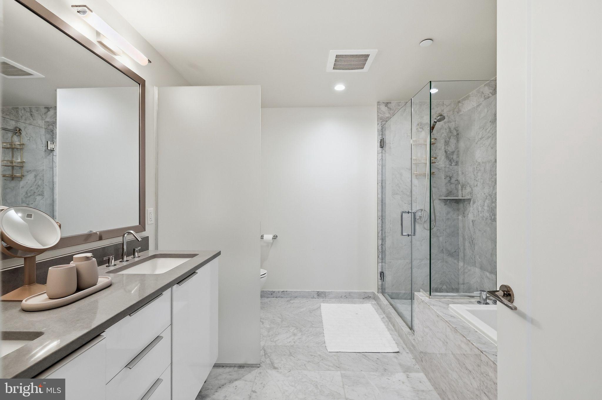 45 Sutton Square Southwest, Unit 706 Washington, DC 20024 - Photo 22 of 55 Gallery Image 22