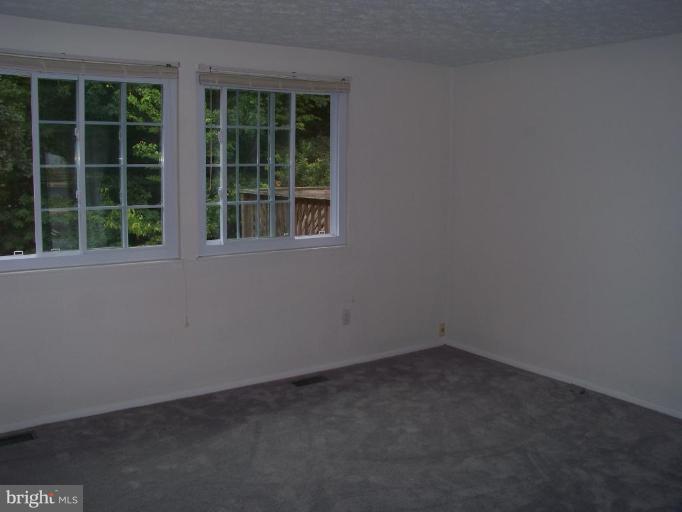 6307 Sunset Terrace Springfield, VA 22153 - Photo 4 of 11 Living Room #2