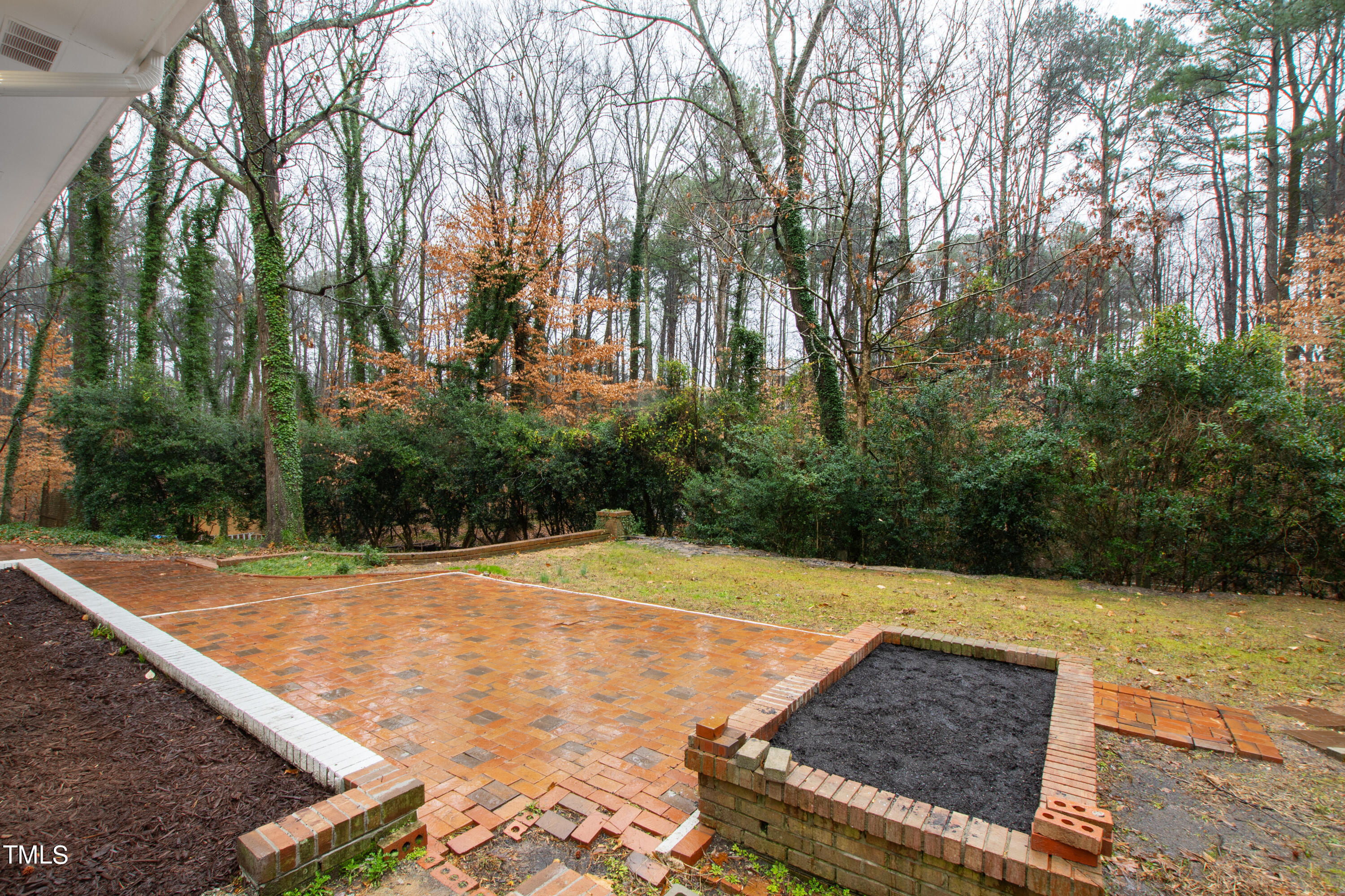 112 Chatterson Drive Raleigh, NC 27615 - Photo 28 of 35 BAck 4