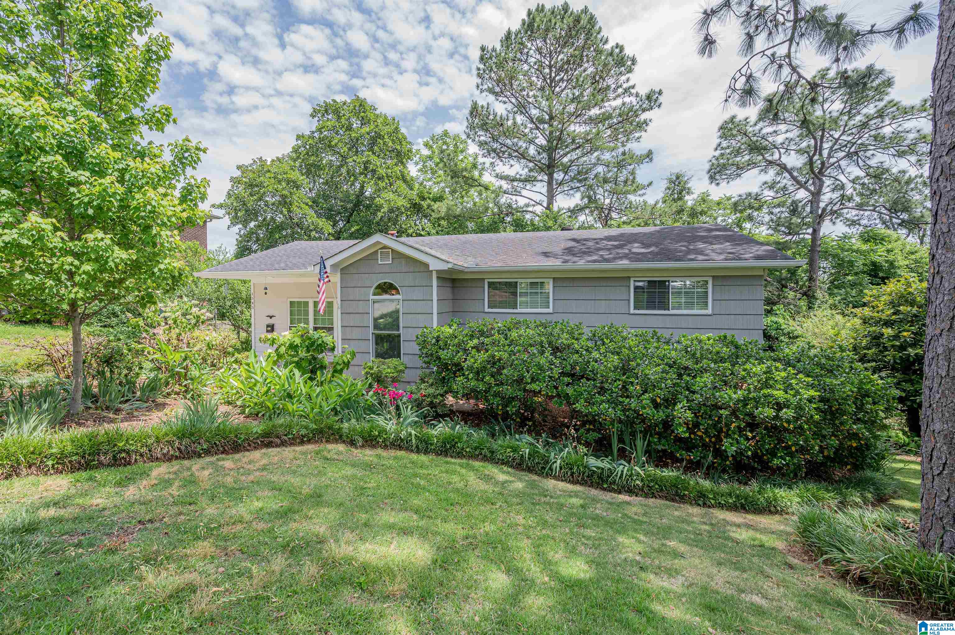 1545 Valley View Circle Birmingham, AL 35209 - Photo 1 of 46