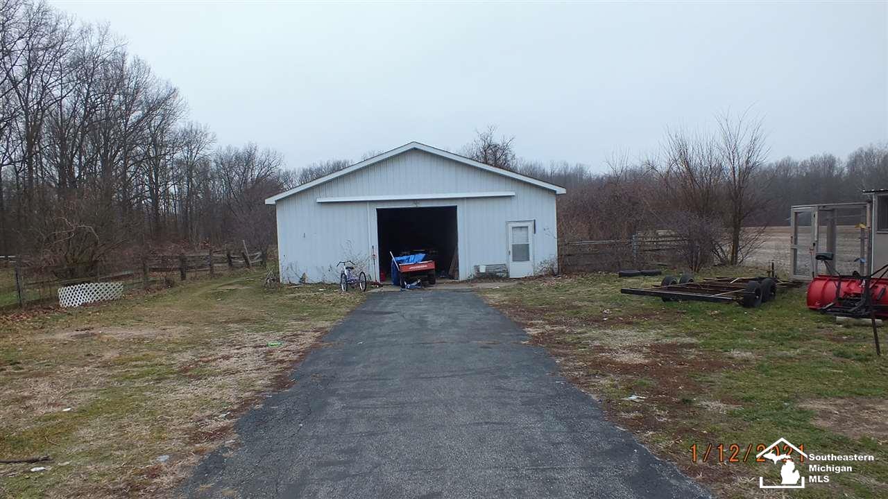 9371 Douglas Road Temperance, MI 48182 - Photo 3 of 6
