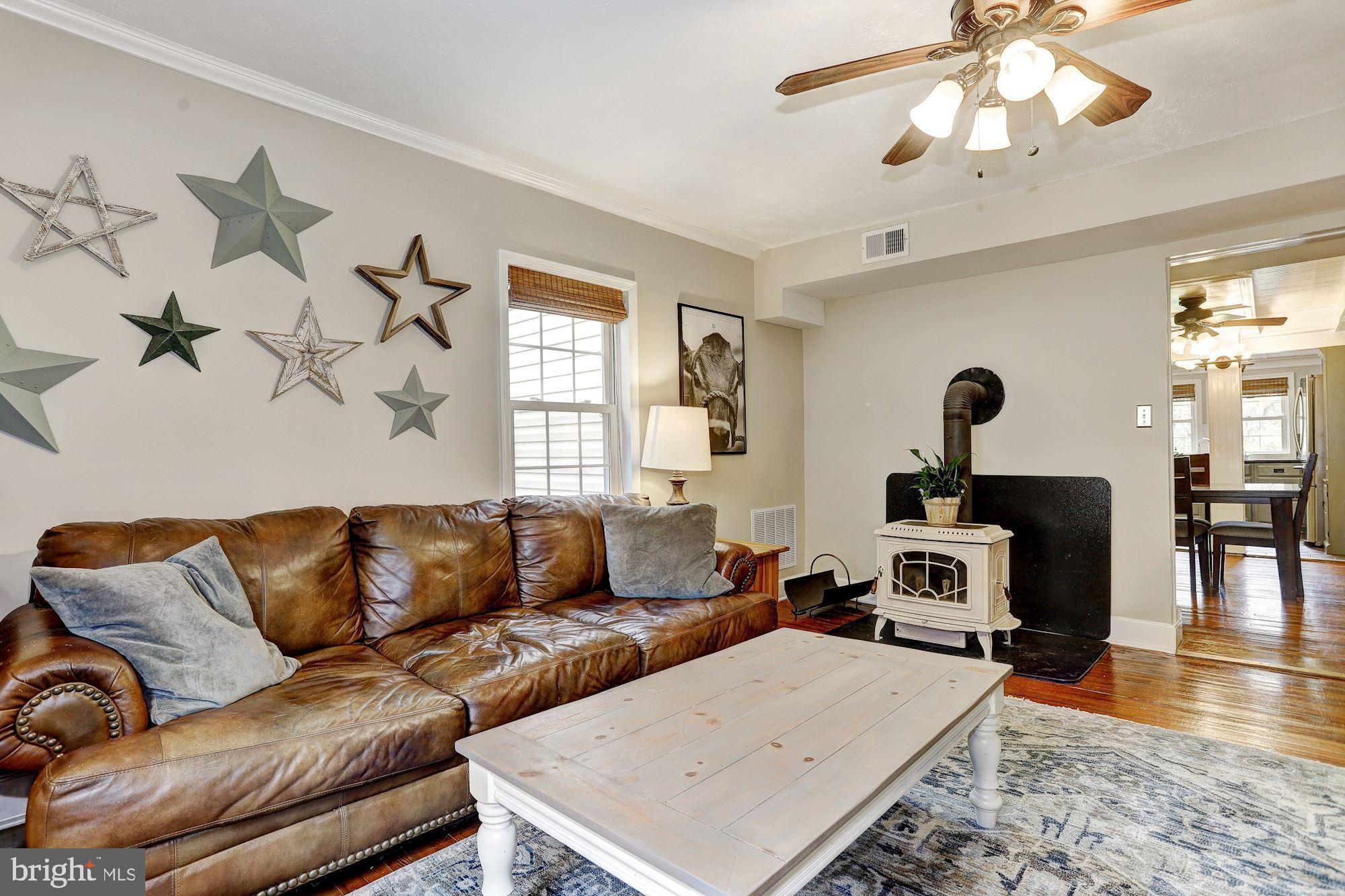 12044 Frederick Road Ellicott City, MD 21042 - Photo 11 of 32 Family Room