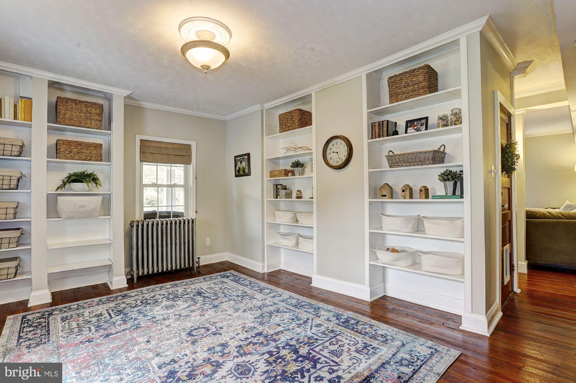 12044 Frederick Road Ellicott City, MD 21042 - Photo 12 of 32 Den/Study