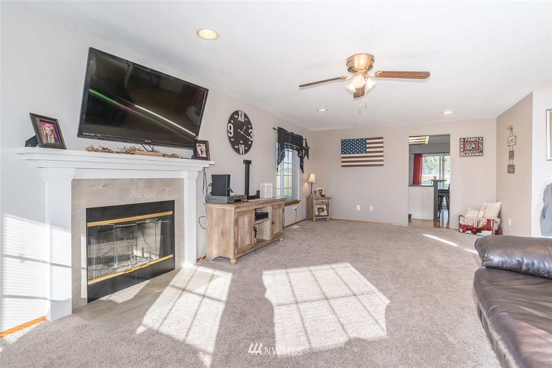 149 Stone Way Chehalis, WA 98532 - Photo 4 of 25 Gallery Image 4