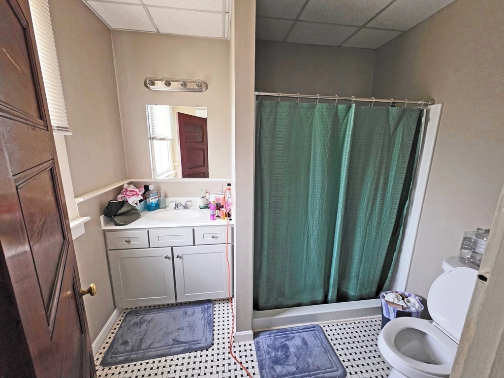 604 Rock Street Fall River, MA 02720 - Photo 7 of 8