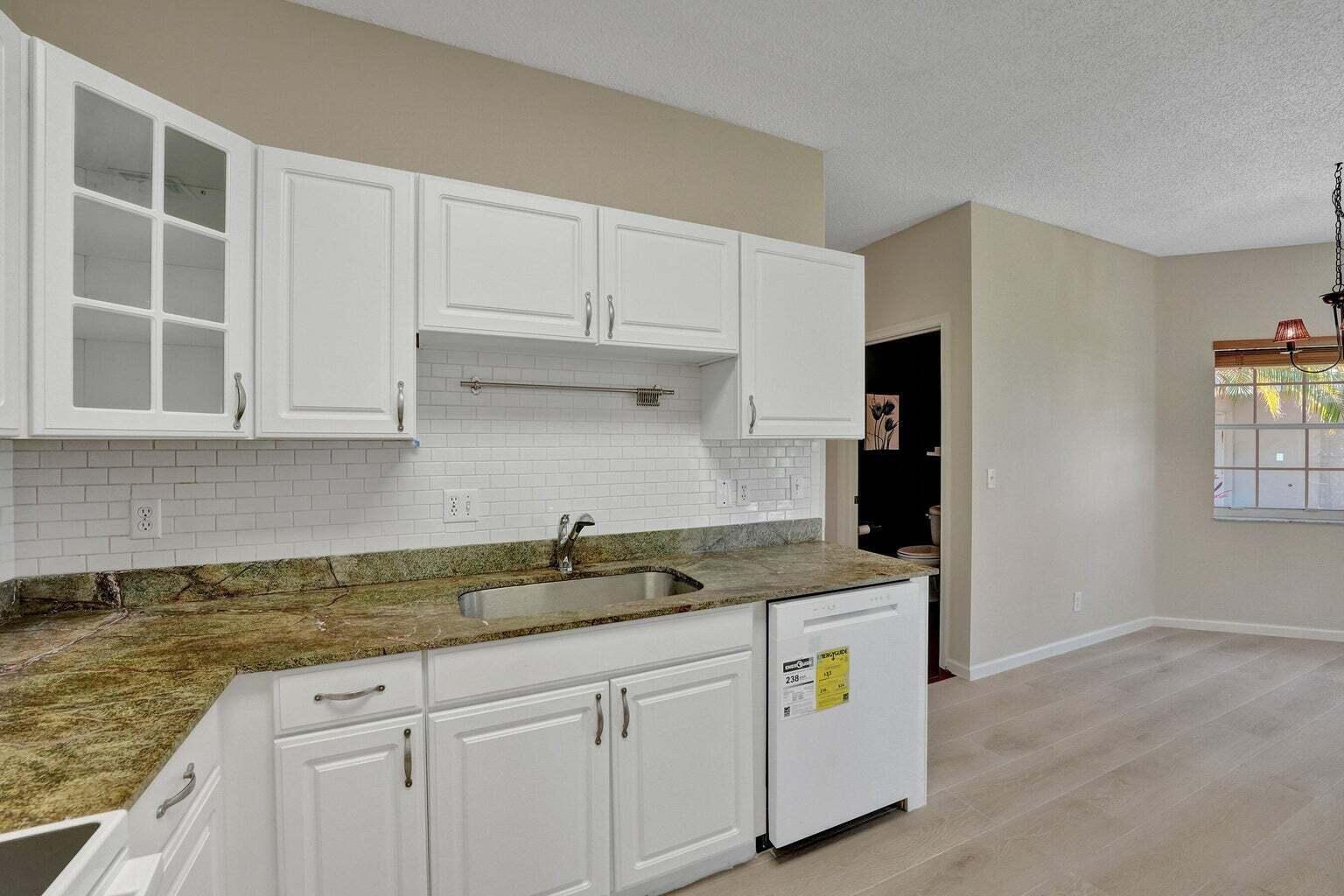 21193 Vía Eden Boca Raton, FL 33433 - Photo 13 of 56 X13