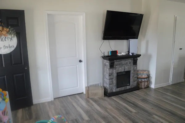 $130,000 | 108 North Milwaukee Street, Mark, IL 61340