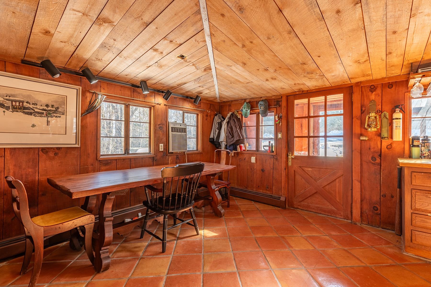 340 Melendy Hill Road Londonderry, VT 05155 - Photo 10 of 30