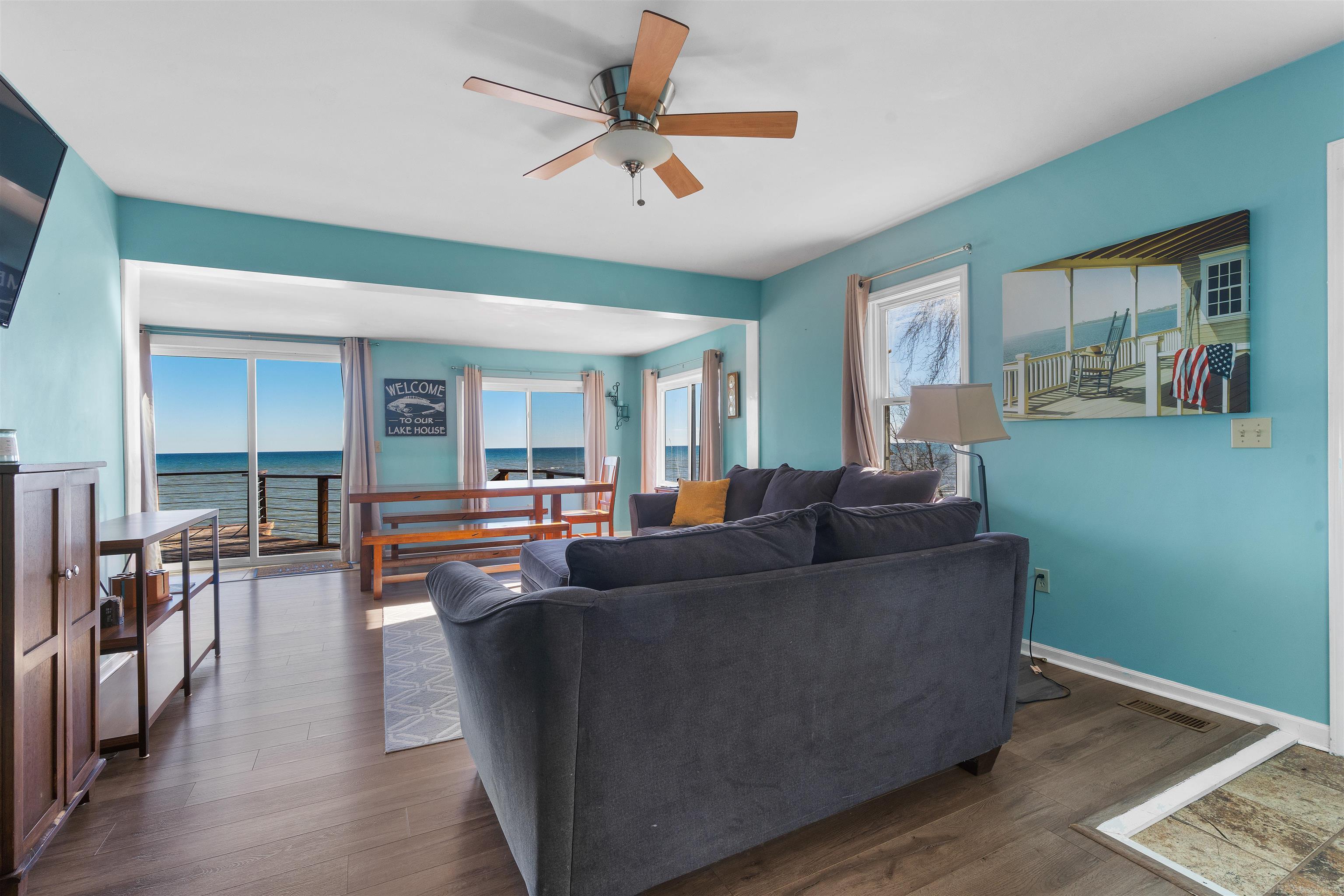 1853 South Lakeshore Road Carsonville, MI 48419 - Photo 9 of 24 50154622-e12dcb61-2b90-4c2e-9146-3b26dc7654e0.JPG
