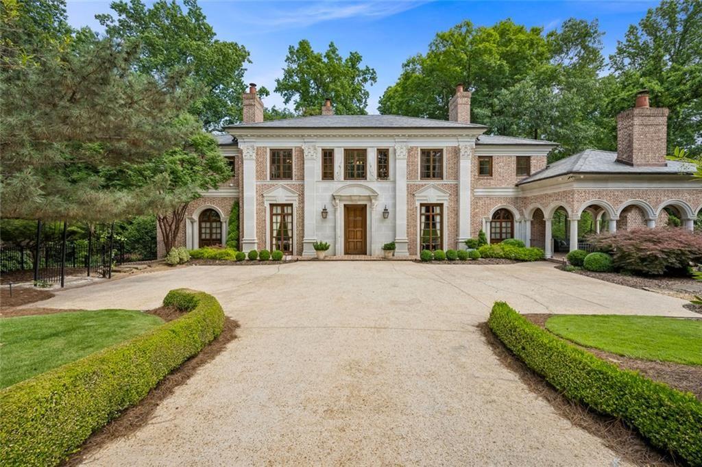 125 Blackland Road Northwest Atlanta, GA 30342 - Photo 2 of 106