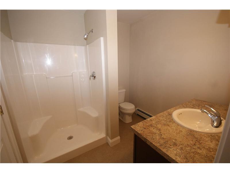 9 Susans Way Windham, ME 04062 - Photo 8 of 11 Master Bath/Spa.