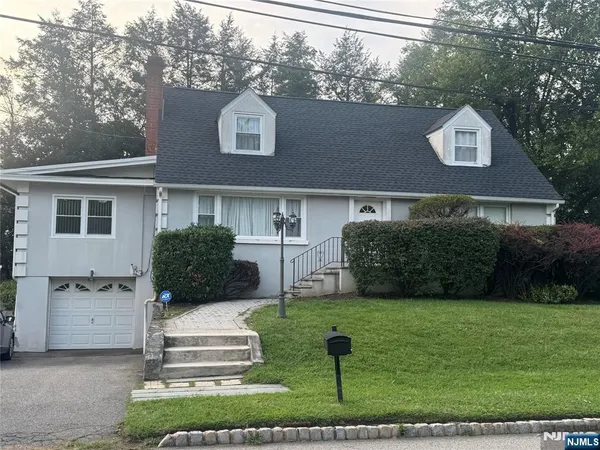 $589,900 | 19 Debaun Avenue, West Caldwell, NJ 07006