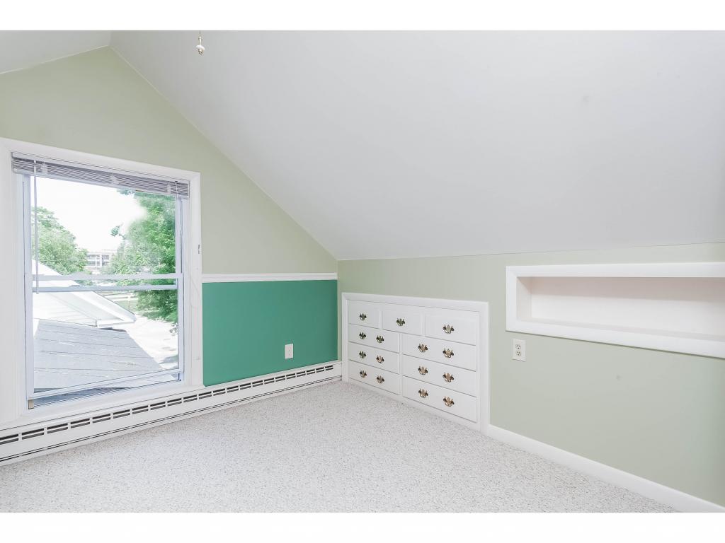89 High Street, Unit 5 Exeter, NH 03833 - Photo 25 of 32