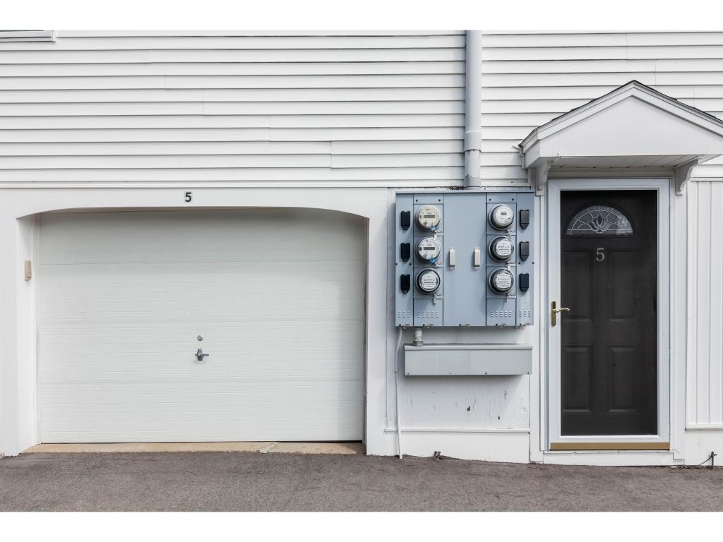 89 High Street, Unit 5 Exeter, NH 03833 - Photo 28 of 32