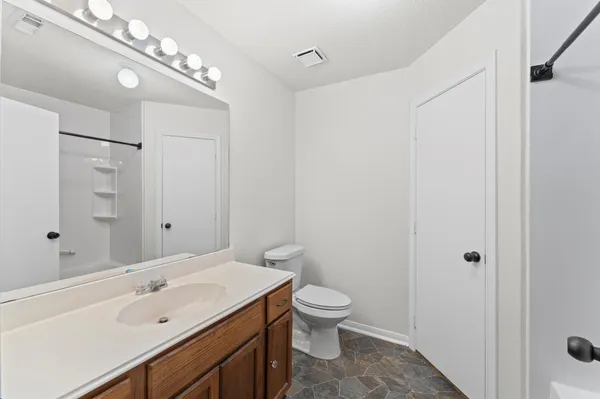 $219,000 | 5917 Red River Drive, Dickinson, TX 77539