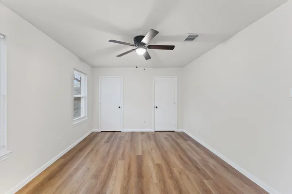 $219,000 | 5917 Red River Drive, Dickinson, TX 77539