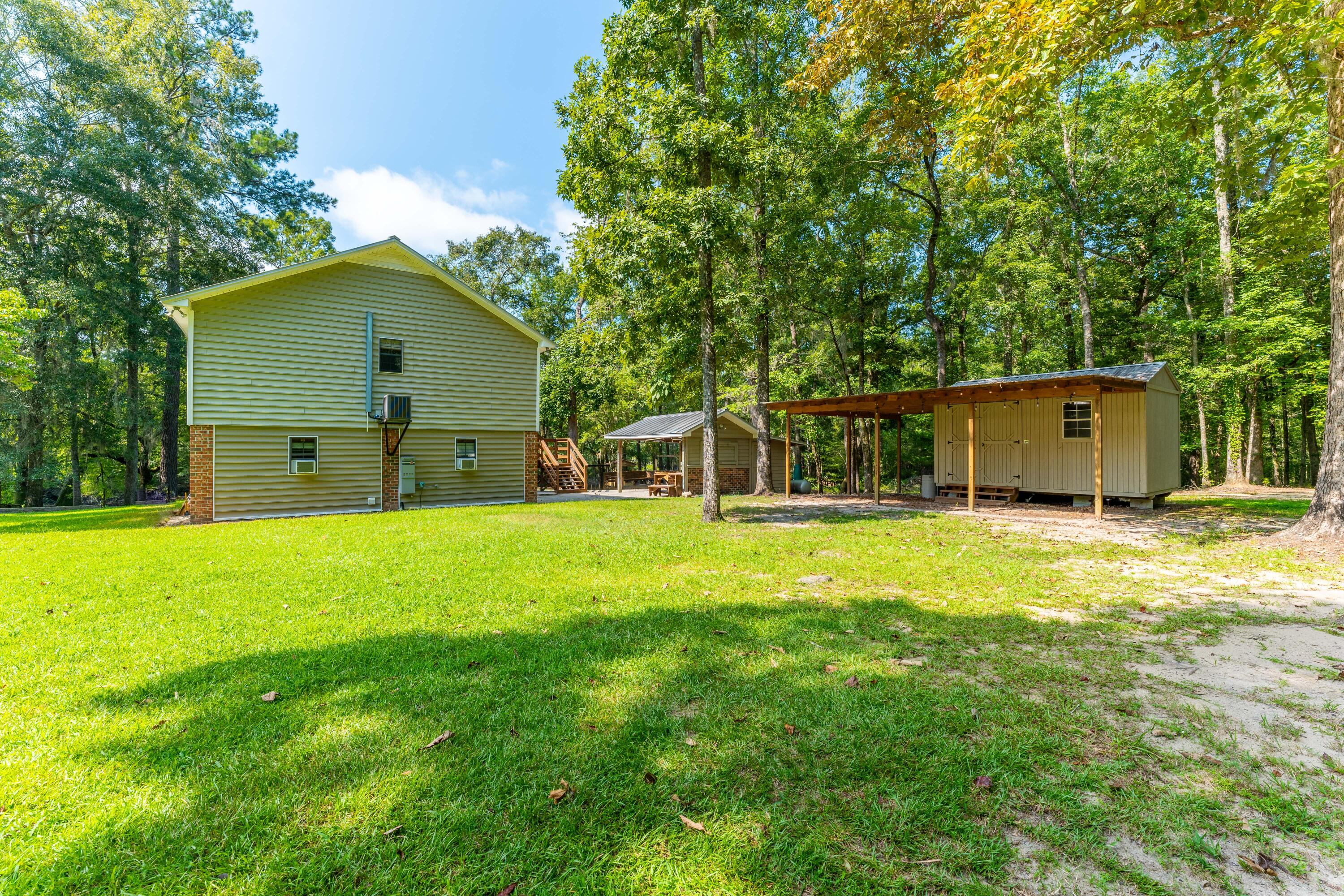 421 McKee Road Kingstree, SC 29556 - Photo 18 of 28 P1019306