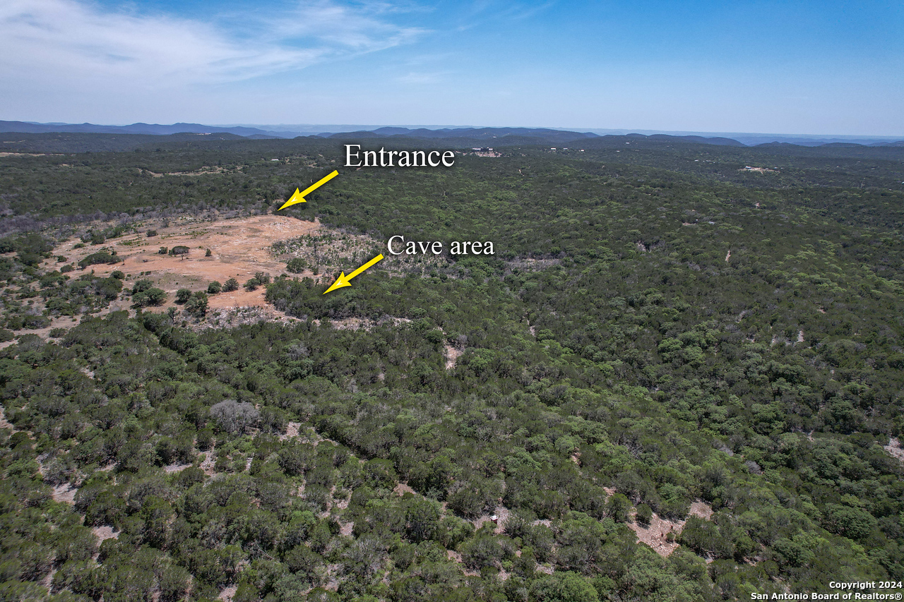 351 North Ringtail Road Leakey, TX 78873 - Photo 10 of 12 Gallery Image 10