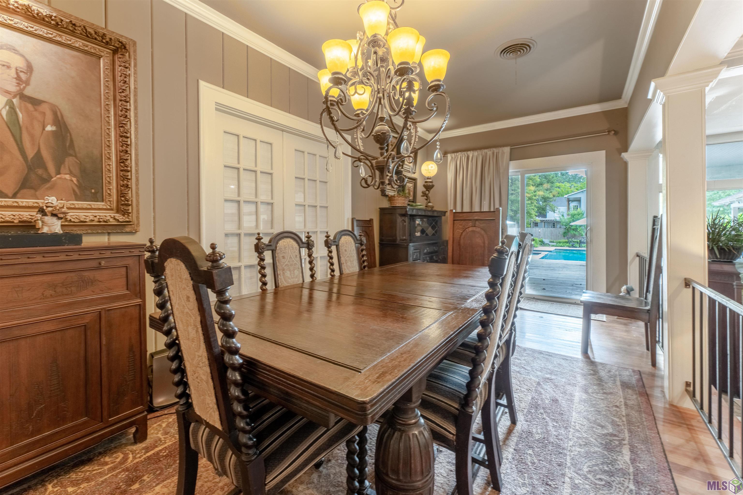 1904 Stanford Avenue Baton Rouge, LA 70808 - Photo 9 of 31 Dining room with full length sliding doors overlooking the large den