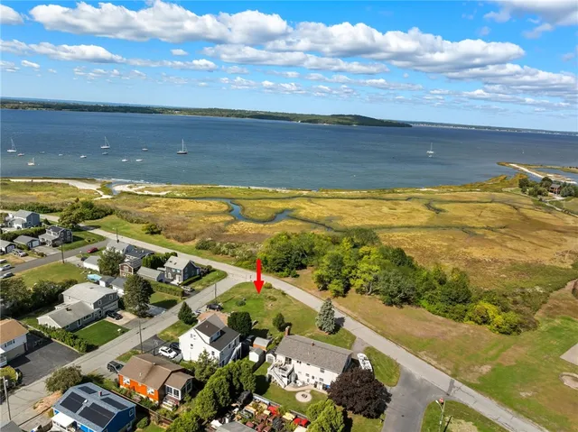 $375,000 | 0 Common Fence Point Boulevard, Portsmouth, RI 02871