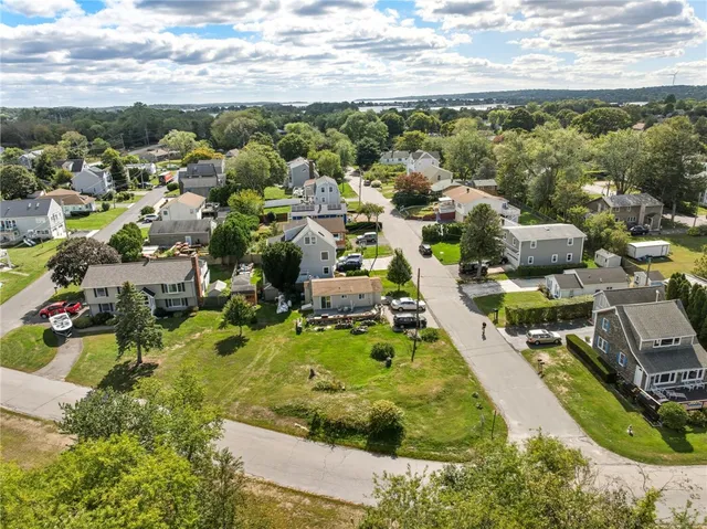 $375,000 | 0 Common Fence Point Boulevard, Portsmouth, RI 02871