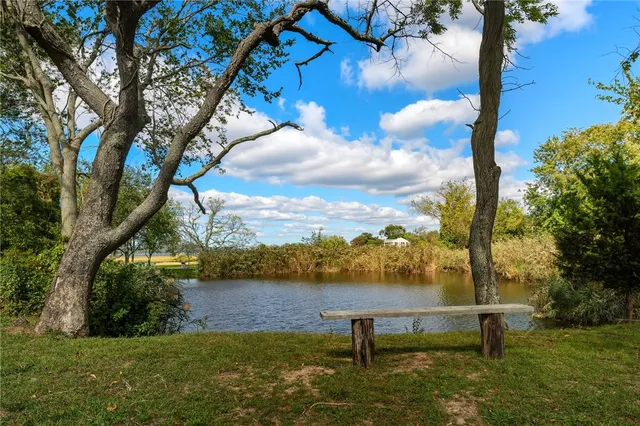 $375,000 | 0 Common Fence Point Boulevard, Portsmouth, RI 02871