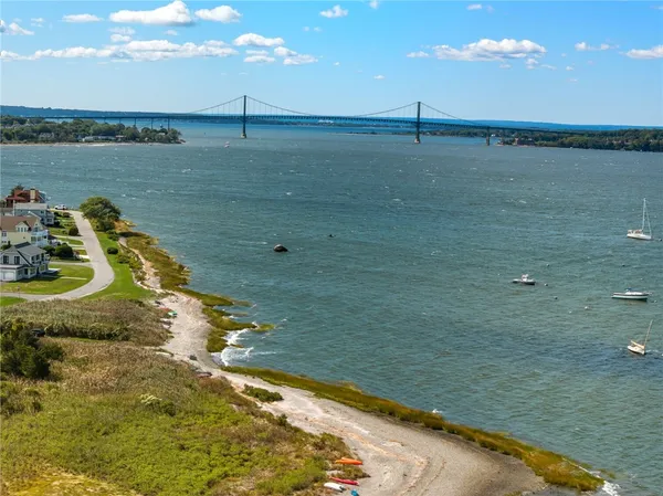$375,000 | 0 Common Fence Point Boulevard, Portsmouth, RI 02871