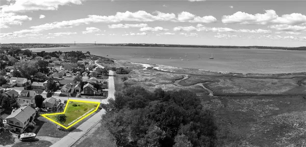 $375,000 | 0 Common Fence Point Boulevard, Portsmouth, RI 02871