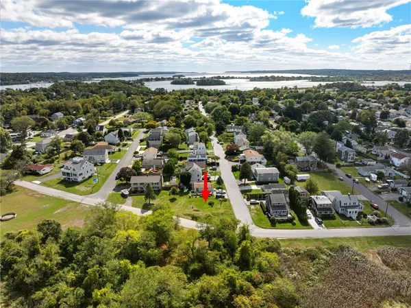 $375,000 | 0 Common Fence Point Boulevard, Portsmouth, RI 02871