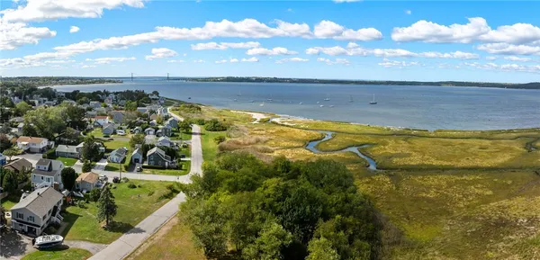 $375,000 | 0 Common Fence Point Boulevard, Portsmouth, RI 02871