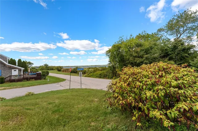 $375,000 | 0 Common Fence Point Boulevard, Portsmouth, RI 02871