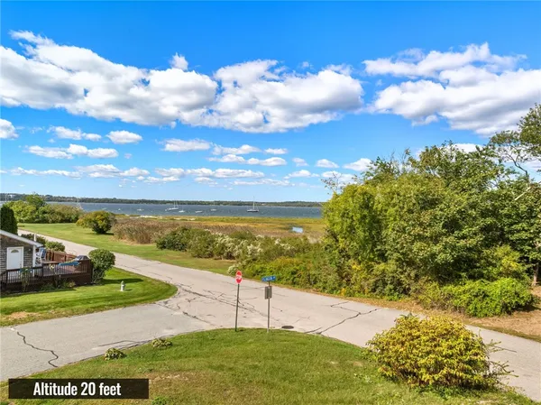 $375,000 | 0 Common Fence Point Boulevard, Portsmouth, RI 02871